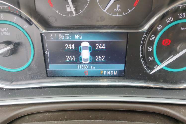 Used Buick Regal 2015 2.0L Elite Fashion Edition
