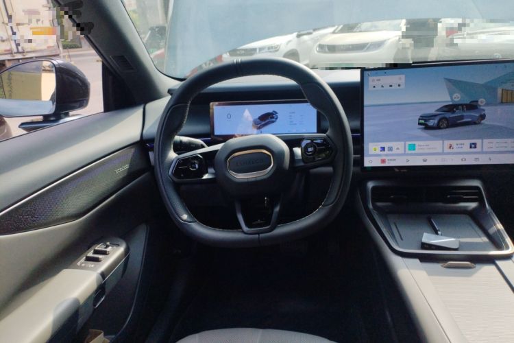 Used Lynk & Co 07 2024 EM-P 126 Long-Range Ultra
