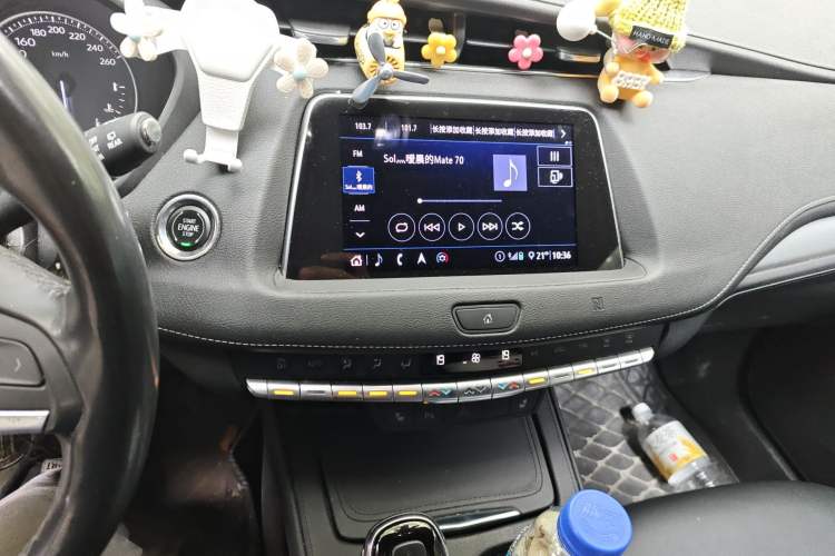 Used Cadillac XT4 2018 28T Two-Wheel-Drive Luxury Model Audio And AC Panel