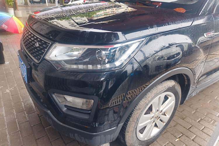 Used CHANGAN OSHAN CX70 2018 CX70T 1.5T Automatic Tianqing Edition Left Front Headlight