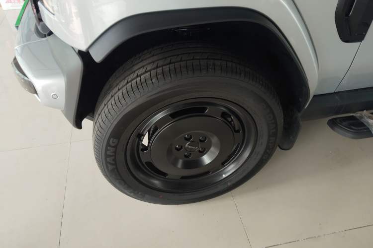 Used iCAR V23 2025 401 Two-Wheel Drive Intelligent Driving Version Exterior 4