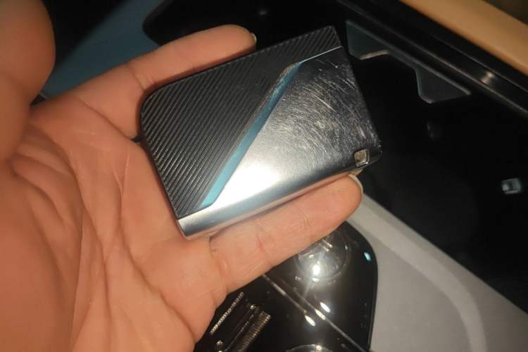 Used Lynk & Co 09 2021 2.0T Halo Six-Seater