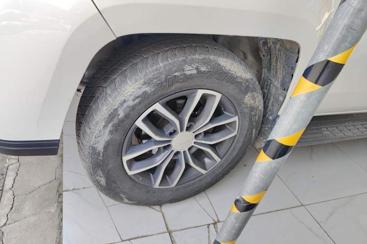 Used JMC Yuhu 9 2020 2.0T Automatic Diesel 4x4 Comfort Edition
