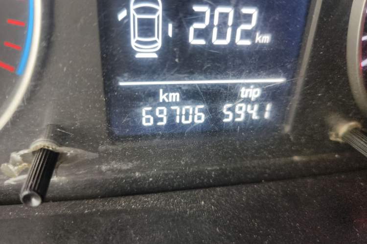 Used Foton Toano 2017 2.5T Restyled E Commercial Version Short Wheelbase 4J25TC3
