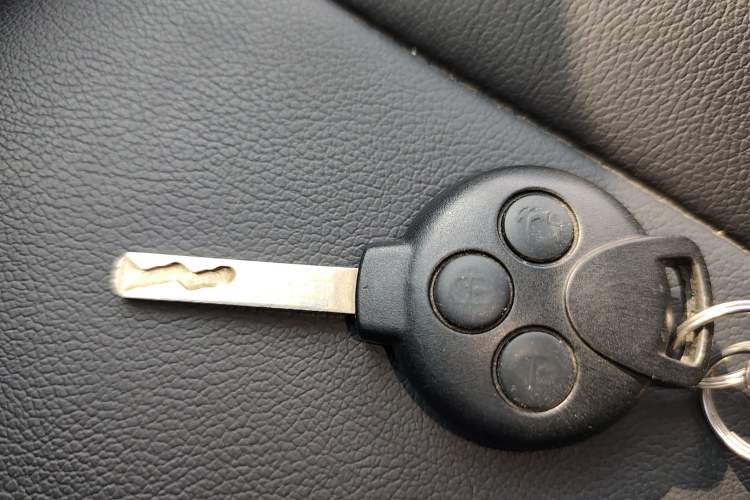 Used smart fortwo 2011 1.0 MHD Hardtop Passion Edition
