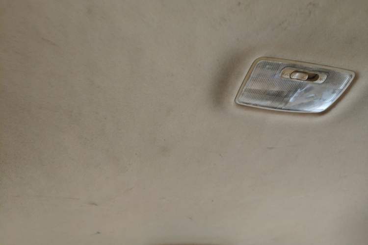 Used JMC Yusheng S350 2011 2.4T Two-Wheel-Drive Luxury 5-Seater