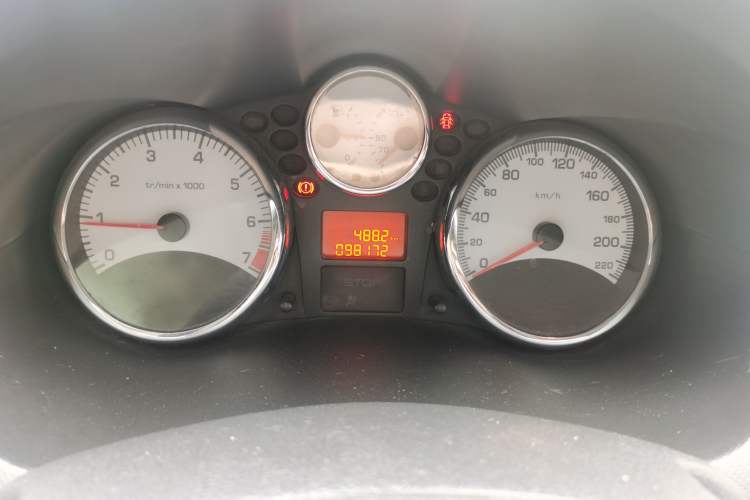 Used Peugeot 207 2011 Sedan 1.4L Manual Yule Edition Odometer Close Up