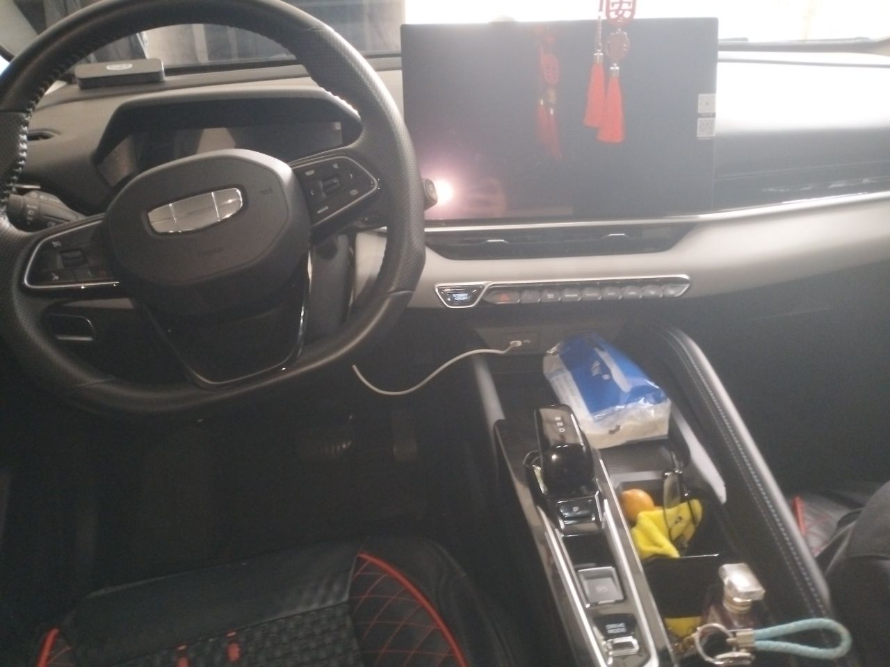 Geely Auto Coolray 2025 Bin Yue L 1.5TD DCT Star Diamond — снимка 6