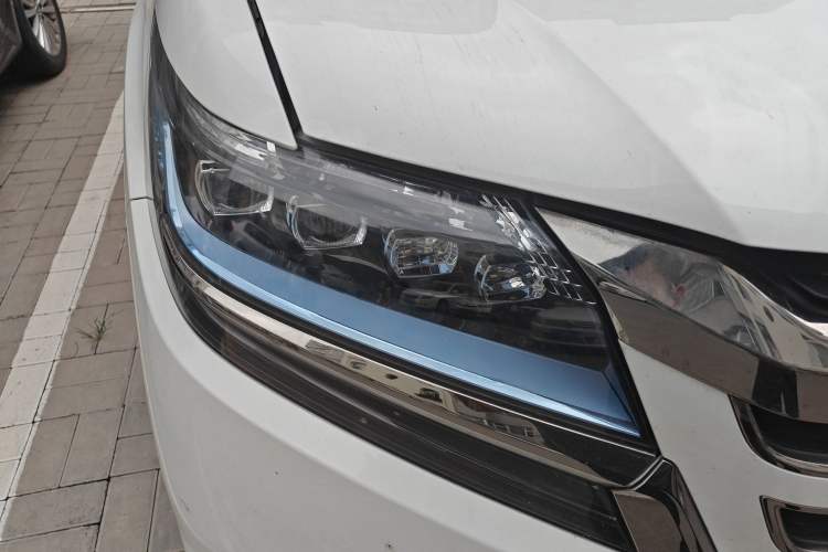 Used Honda Elysion 2019 2.0L Hybrid Luxury Edition
