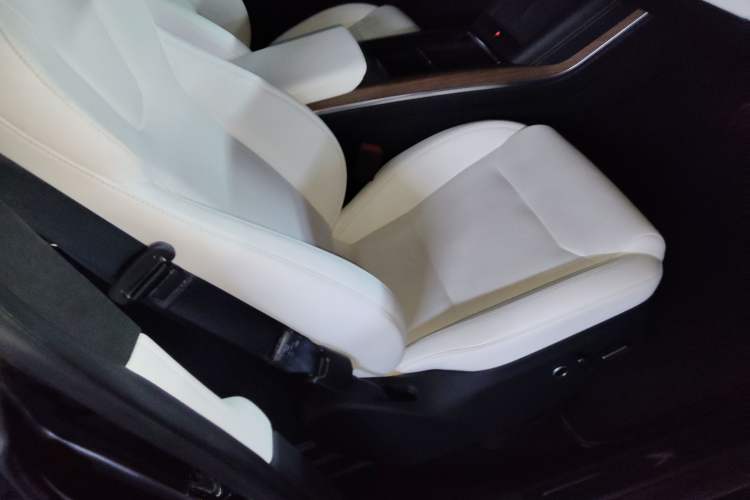 Used Tesla Model X 2023 Dual-Motor All-Wheel-Drive Version