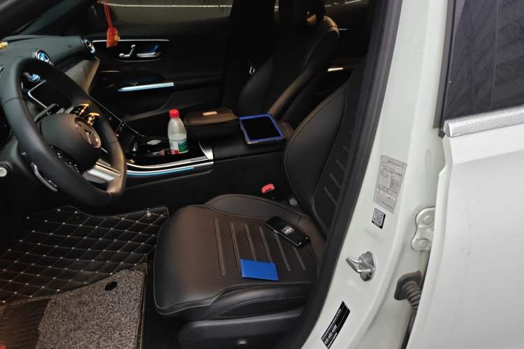 Used Mercedes-Benz C-Class 2023 Restyled C 260 L Sport Edition Left Front Seat