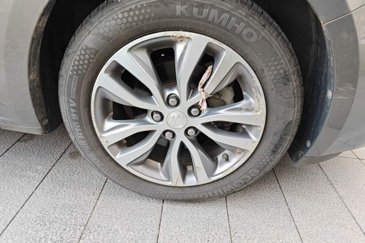 Used Buick GT 2018 18T Automatic Elite Model
