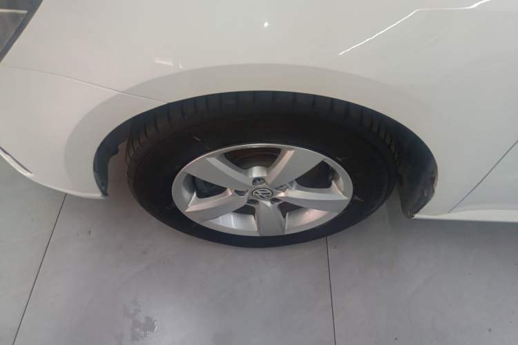 Used Volkswagen Lavida 2019 Lavida Start 1.5L Automatic Trendy Version China VI Standard Left Front Wheel Hub
