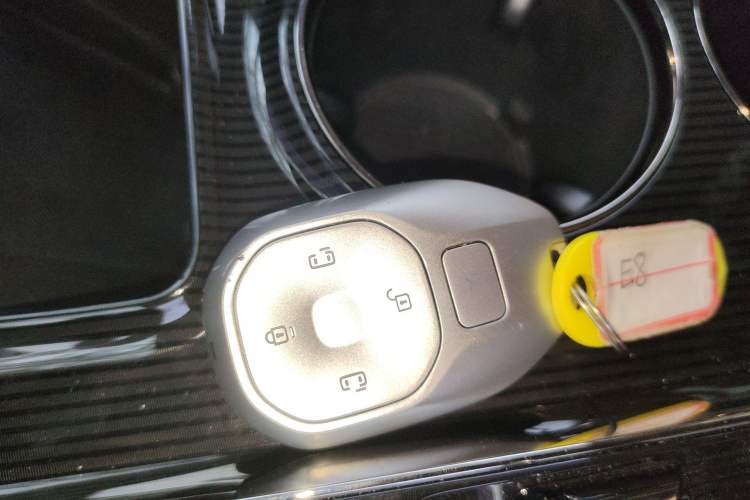 Used GAC Trumpchi E8 New Energy 2024 150km MAX+ Vehicle Key