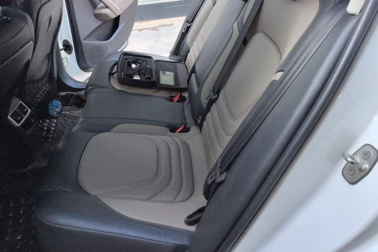 Used DS 6 2016 1.6T Prestige Edition THP160