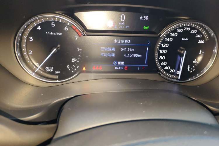 Used Cadillac XT4 2018 28T Two-Wheel-Drive Luxury Model