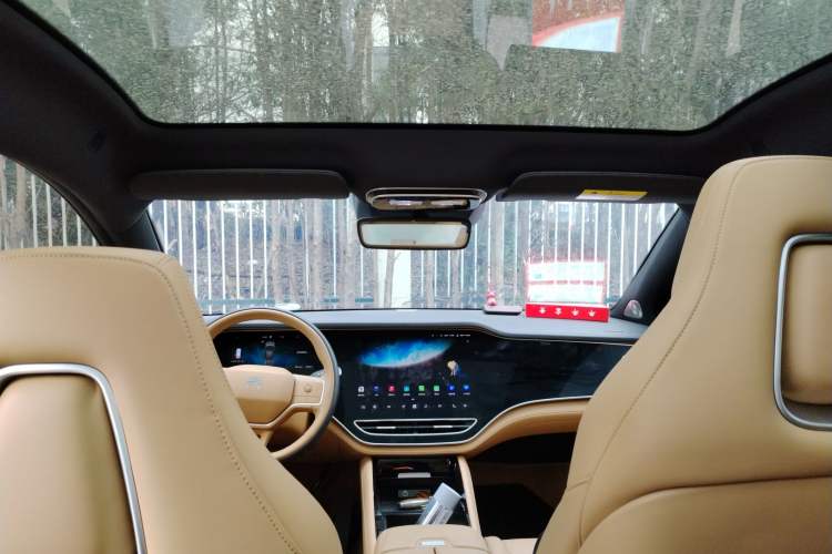 Used Rising R7 2024 Advanced Edition Headliner