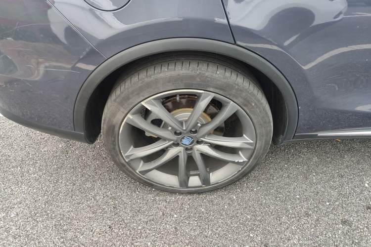 Used BYD Tang New Energy 2019 DM 2.0T All-Wheel Drive Connected Innovation Edition 7 Seats China VI Standard