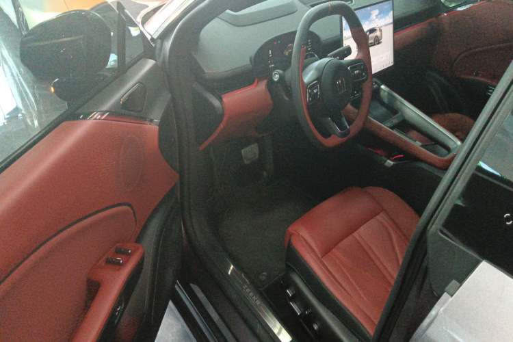 Used Zeekr 7X 2025 75 kWh Rear-Wheel Drive Intelligent Driving Version
