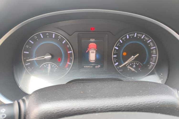 Used Haval H2 2018 Blue-Label 1.5T Dual-Clutch Two-Wheel-Drive Luxury Model