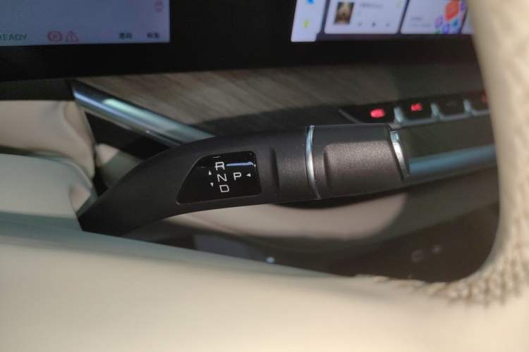 Used Wey Lanshan 2023 Four-Wheel Drive Ultra-Long Range Version
