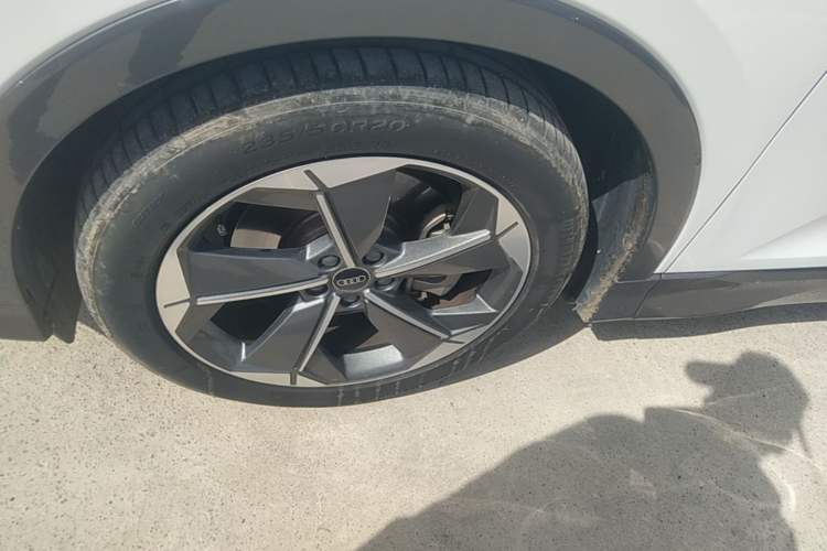 Used Audi Q5 e-tron 2023 40 e-tron Starry Edition Luxury Package
