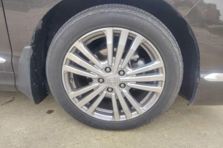 Used Honda Elysion 2016 2.4L Luxury Edition Right Front Wheel Hub