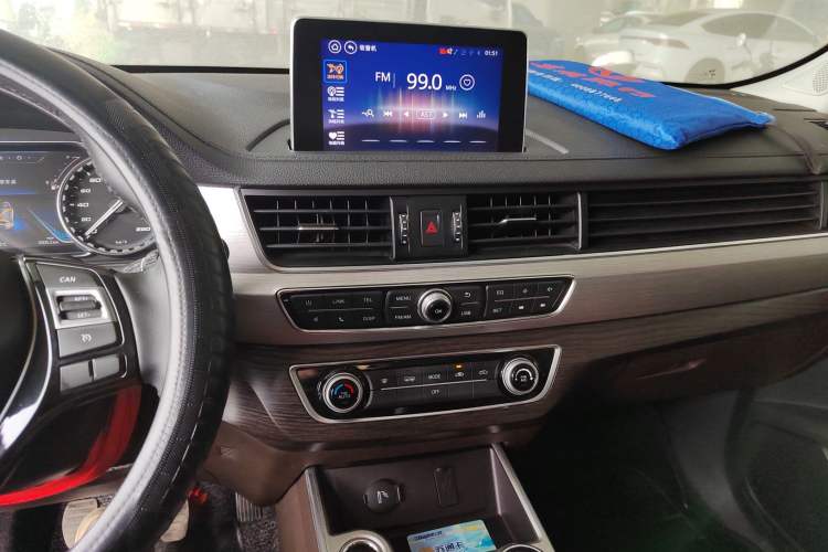 Used FORTHING Joyear X5 2017 Jingxiang Series 1.5T Manual Luxury Model
