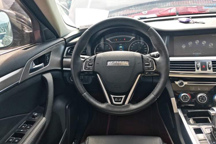 Used Haval H7 2016 Blue-Label H7 2.0T Automatic Luxury Model
