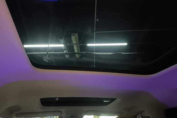 Used Denza D9 2022 DM-i 970 Four-Wheel Drive Prestige Model
