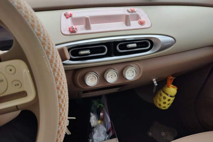 Used Wuling Hongguang MINIEV 2025 Four-Door Version Advanced Edition
