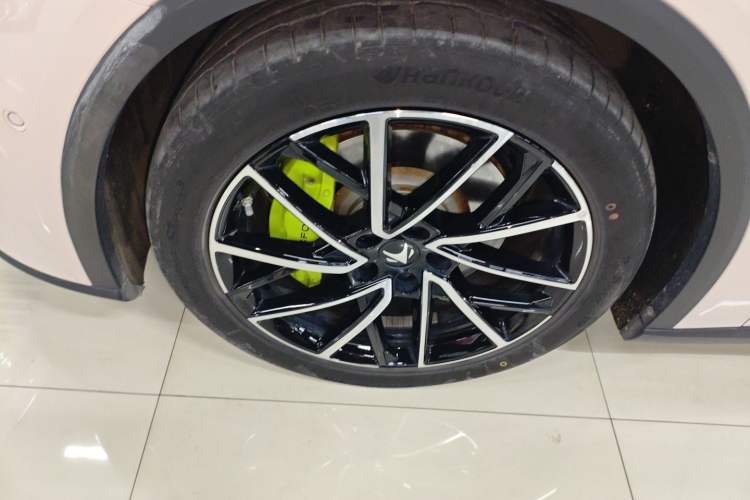 Used ARCFOX Alpha S5 2024 708MAX 200kW
