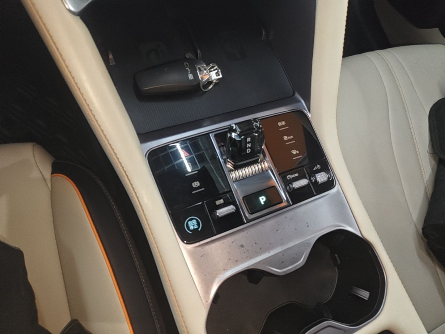 BYD Song PLUS New Energy 2023 Champion Edition EV 520KM Prestige Model — снимка 16