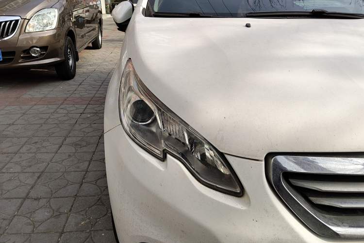 Used Peugeot 2008 2015 1.6THP Automatic Fashion Edition