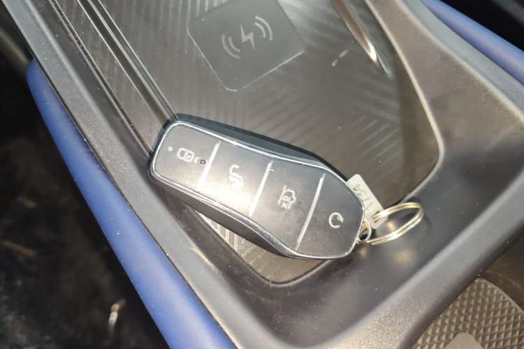 Used BYD Seagull 2025 Smart Drive Version 305 km Freedom Edition Vehicle Key