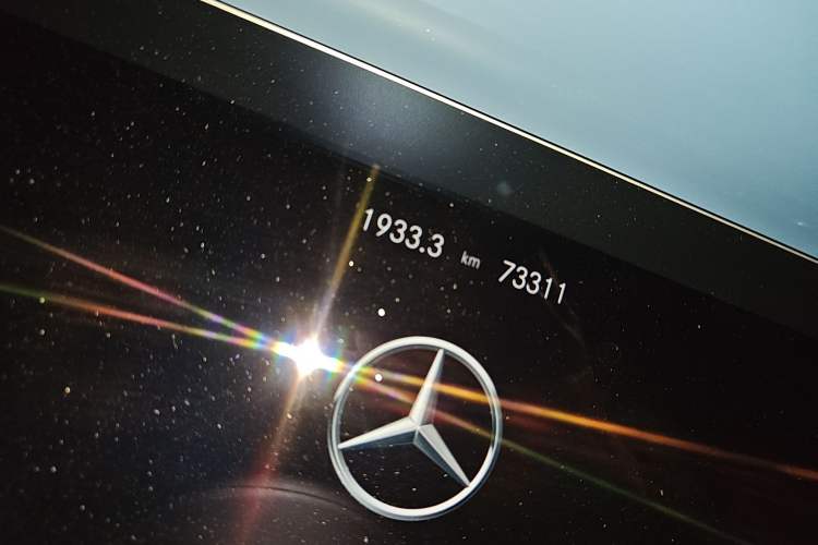 Used Mercedes-Benz E-Class 2021 E 260 L 4MATIC Odometer Close Up