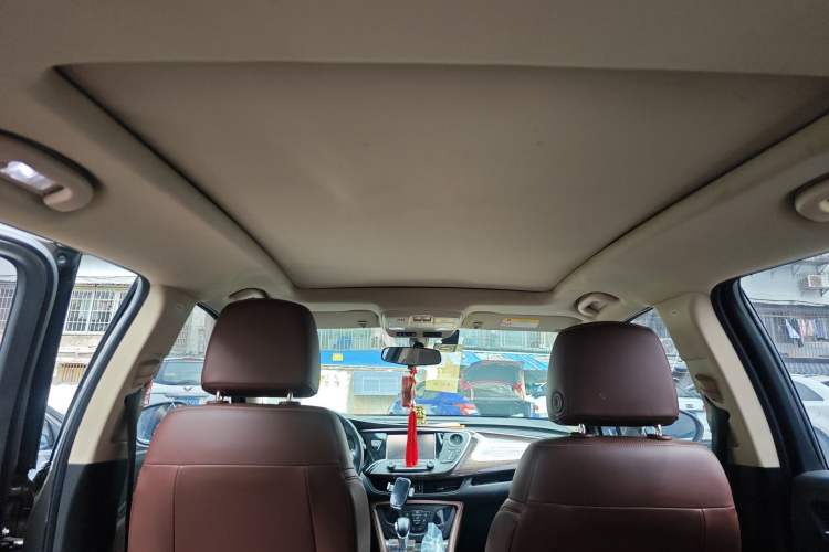 Used Buick Envision 2017 20T Two-Wheel Drive Luxury Model
