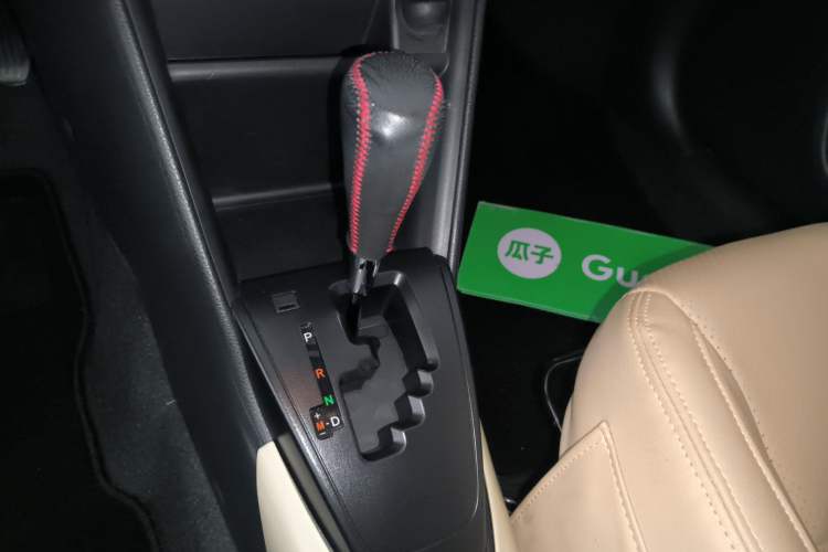 Used Toyota Vios 2021 1.5L CVT Innovation Edition Gear Lever