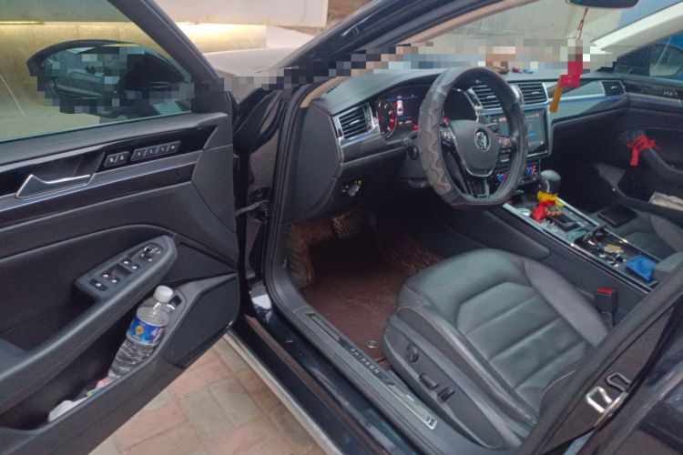 Used Volkswagen Phideon 2019 380TSI Two-Wheel Drive Business Edition China VI Standard