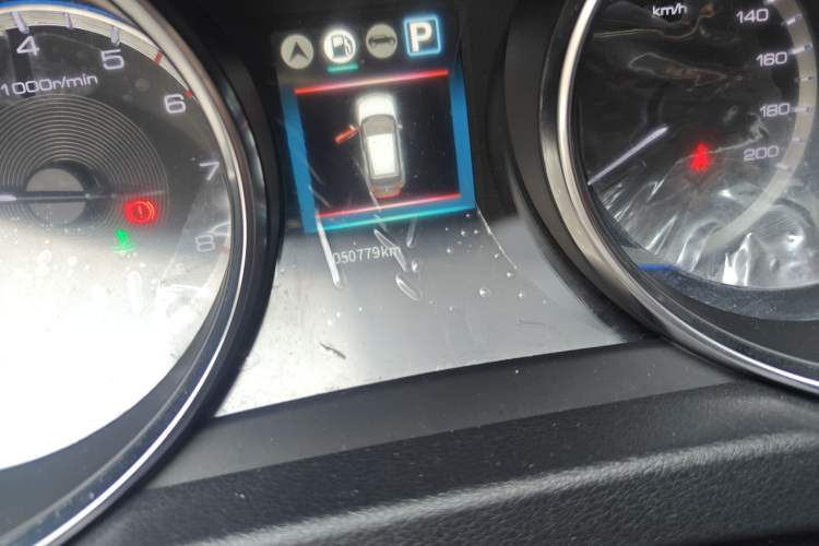 Used Dongfeng Aeolus AX4 2017 1.6L DCT Trendy Style