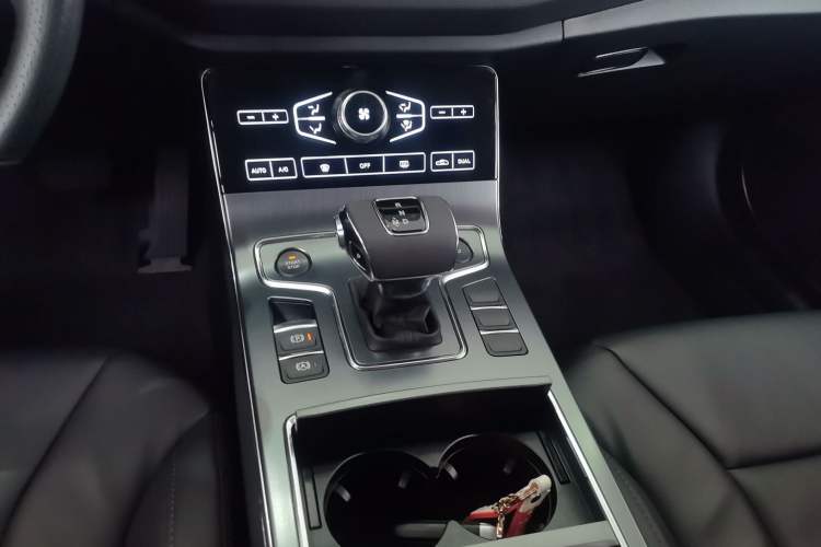 Used Hongqi H5 2020 1.5T DCT Flagship Edition Gear Lever