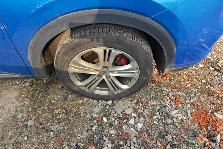 Used MG HS 2018 30T Automatic All-Wheel Drive Trophy Hormone-Infused Version China V Standard Right Front Wheel Hub