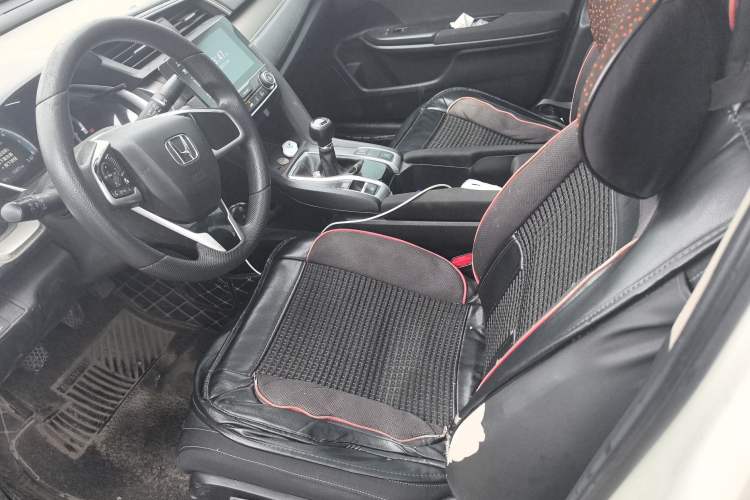 Used Honda Civic 2016 220TURBO Manual Luxury Edition
