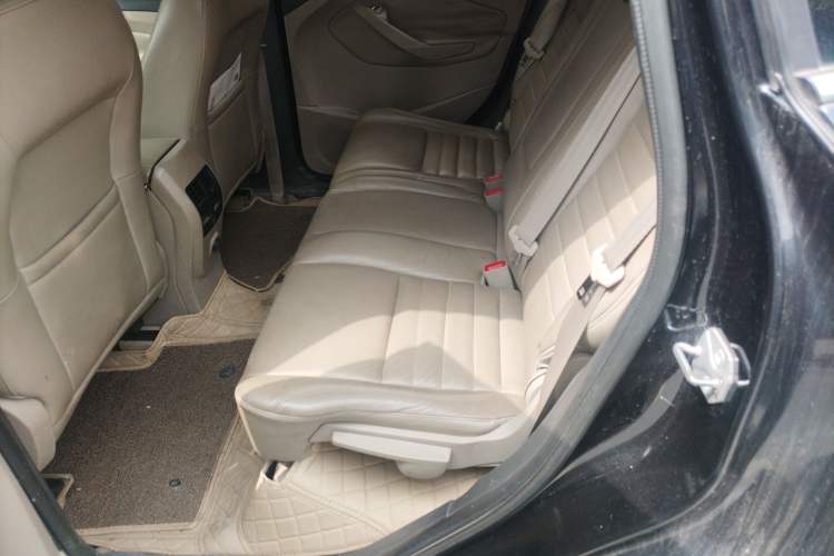 Used Ford Kuga 2013 2.0L GTDi Four-Wheel-Drive Elite Model