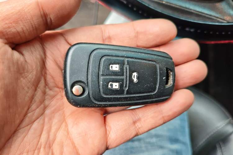 Used Buick GT 2015 15N Automatic Deluxe Edition Vehicle Key