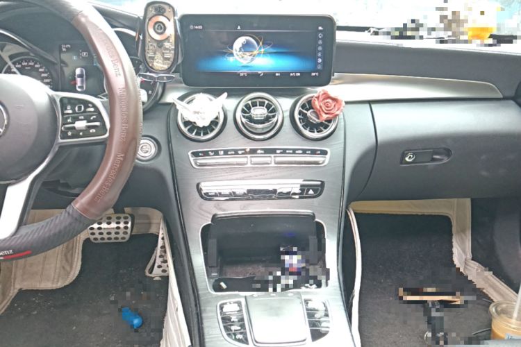 Used Mercedes-Benz C-Class 2019 C 180 L Fashion Edition Sport Version Audio And AC Panel