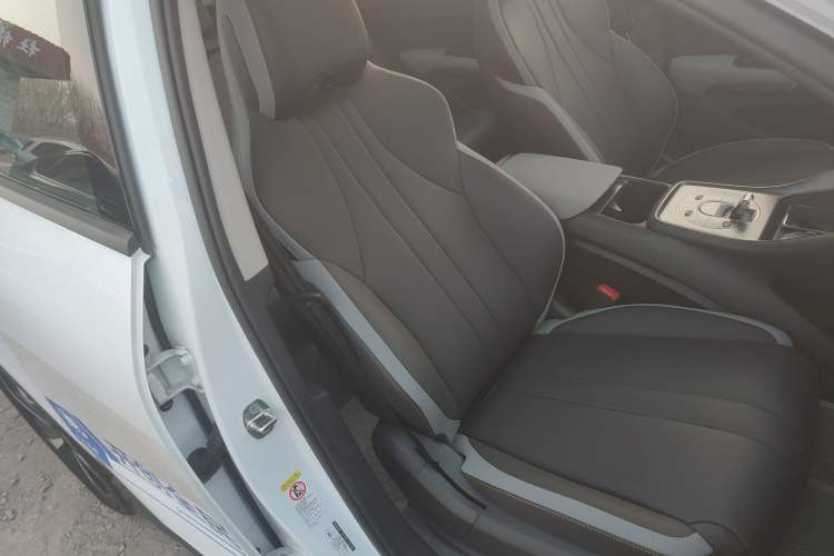 Used BYD Sealion 05 DM-i 2025 DM-i Smart Drive 115KM Flagship Model
