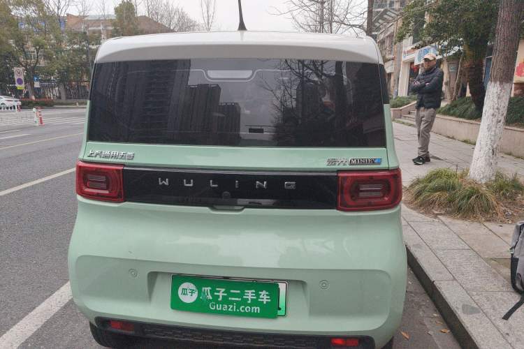Used Wuling Hongguang MINIEV 2021 Macaron Fashion Model Lithium Iron Phosphate