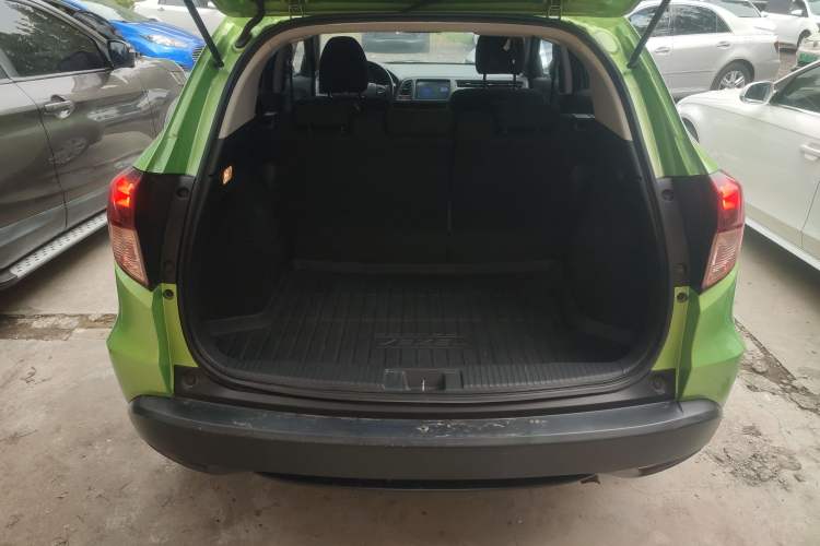 Used Honda Vezel 2018 1.5L CVT 2WD Technology Elite Model
