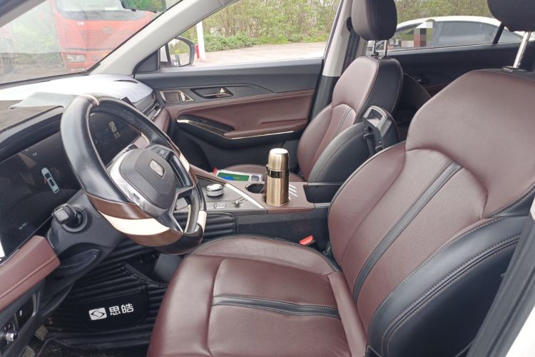 Used SOL X8 PLUS 2023 1.5 TGDI DCT Smart Home Edition 7-Seater